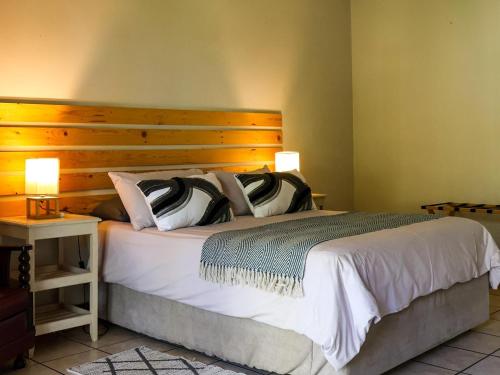 Kruger Foothills Lodge - Near Kruger National Park in Hoedspruit