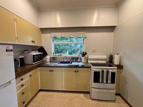 Women Only Accommodation in Monastery in Kaikohe