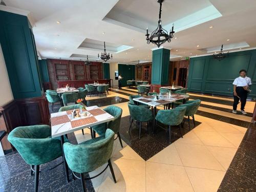 Restoran, Iconic Coworking Hotel in Addis Ababa