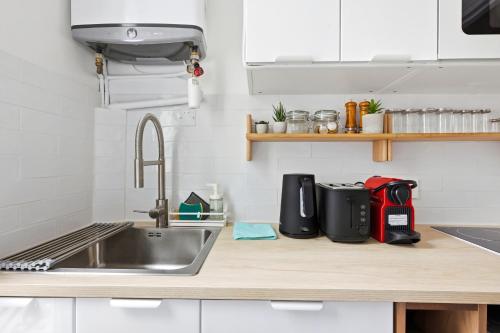 Lovely Montmartre Studio Near Sacré-Cœur - image 7