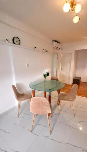 Classic & Modern Loft with 2BDR in آورادي