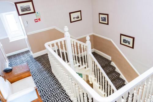 Зовнішній вигляд готелю, Ocean Breeze Inn in Аймут