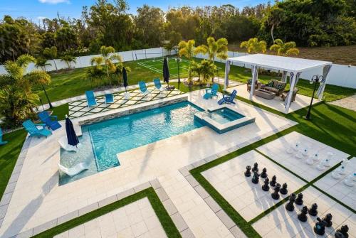 Seaside Boca with Pool an Fire Pit in Placida (FL)