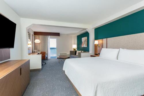 Holiday Inn Hotel & Suites Daytona Beach On The Ocean by IHG in Daytona Beach, USA