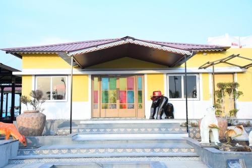 Chitra's City Side Resort in Chincholikati