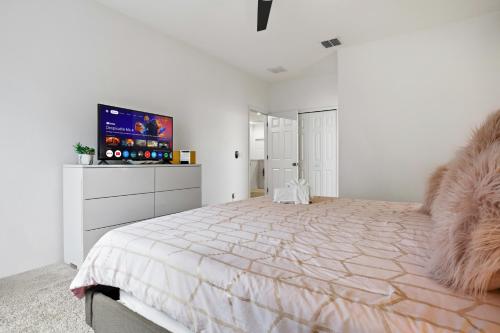 2024 Escape awaits with Reduced Prices in Davenport, USA