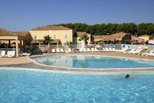Maison de vacances au sein d'un complexe loisir - image 5