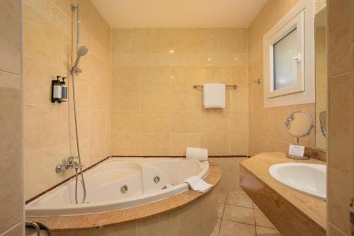 Hotel Cap Roig by Brava Hoteles - image 4