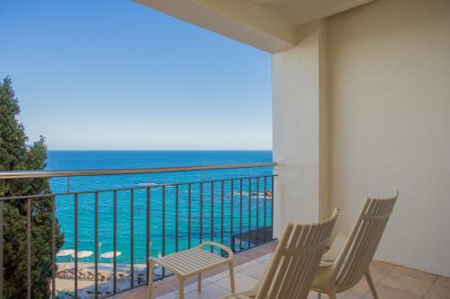 Triple room, sea view, 3 beds