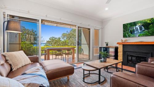 Vendégszoba, Tinaroo Lodge Lakeview Escape with Pool Access in Tinaroo