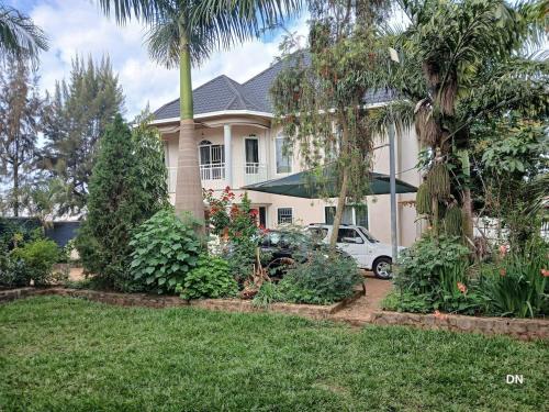 Exterior view of Kigali Quite Garden Apartment - 4 Bedrooms