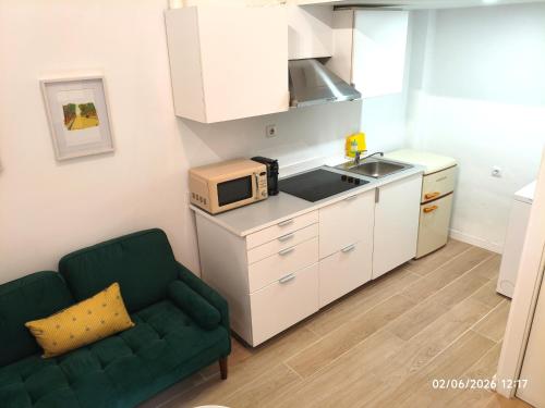 Triana Riverside Studio B