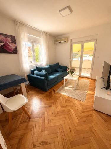 Blue Pearl Apartment