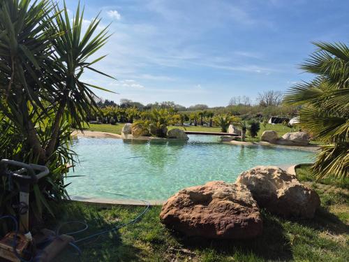 Le Mas des Cerisiers JACUZZI et SAUNA inclus pour tous les logements