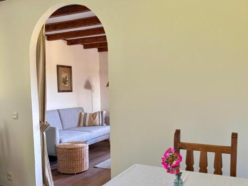 Shared lounge/TV area, El Balcon Del Profesor in Cereceda