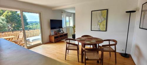 Beautiful apartment of 71 m2 in Saint-Raphael in Vallon de Coste