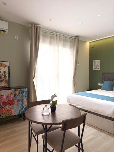 Feliz Apartment
