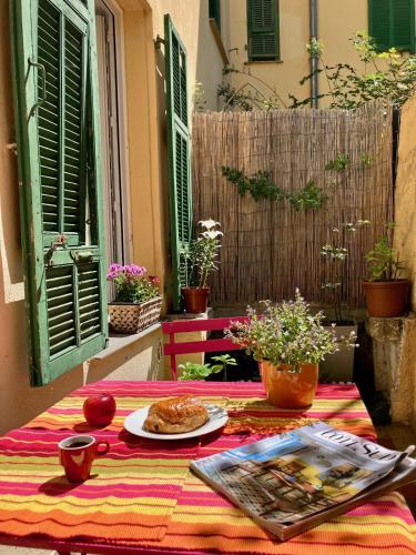 Studio avec jolie terrasse - Climatisation - Nice