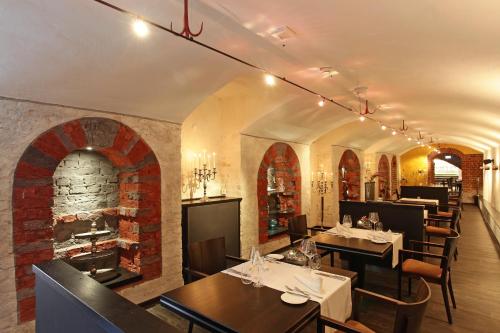 Romantik Hotel Scheelehof Stralsund - image 14