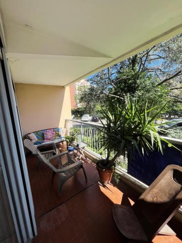 Balcony/terrace, Appartement familial avec piscine & grande terrasse in Mercantour