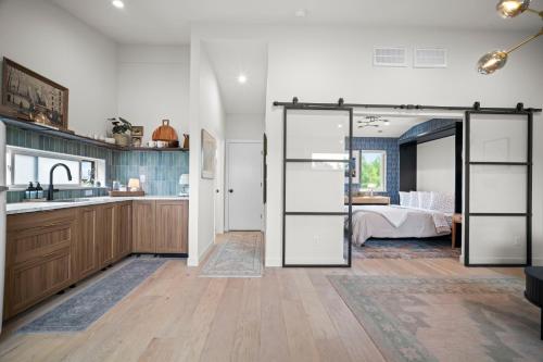 Modern Studio with Workspace and Kitchenette in Sloan's Lake