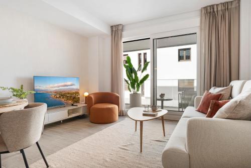 Luxury 2BR Atica Homes