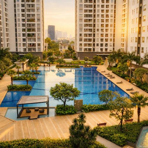 Swimming pool, Dawncrest Apartment - Gym Pool For U in HCMC in Phuoc Kien