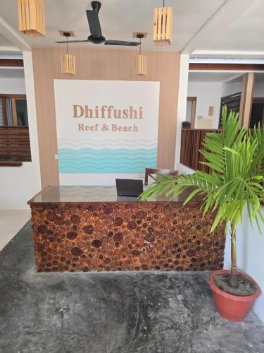 Lobby, Dhiffushi Reef & Beach in North Male Atoll