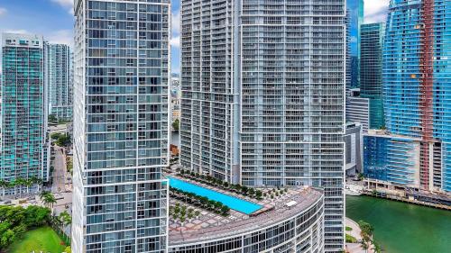 ★ICON Brickell★ Luxury 1 Bedroom Apt w/ Pool View in Other