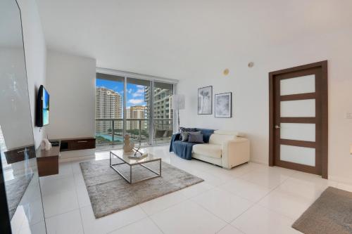 ★ICON Brickell★ Luxury 1 Bedroom Apt w/ Pool View in Other