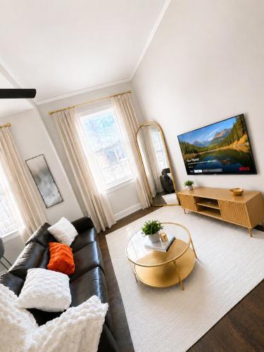 Elegant Urban Oasis Downtown BHM Near UAB & Nightlife – khách sạn tại Khac