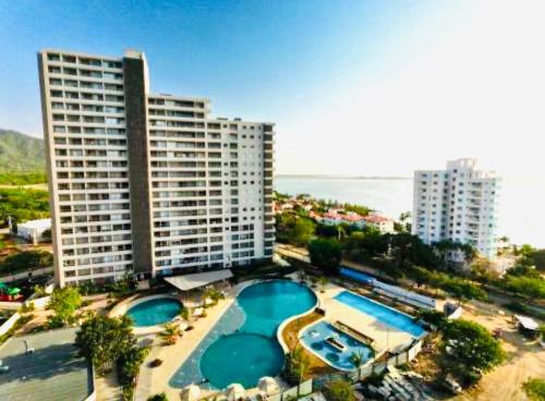 Exclusivo apartamento con playa privada, Santa Marta, sector Don Jaca