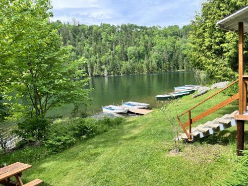 المرافق, Kan-a-Mouche Pourvoirie Auberge et Chalets in فنادق ساينت-ميشيل-ديس-ساينتس