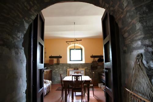 Зовнішній вигляд готелю, San Pietro Country House bb Irpinia in Патернополі