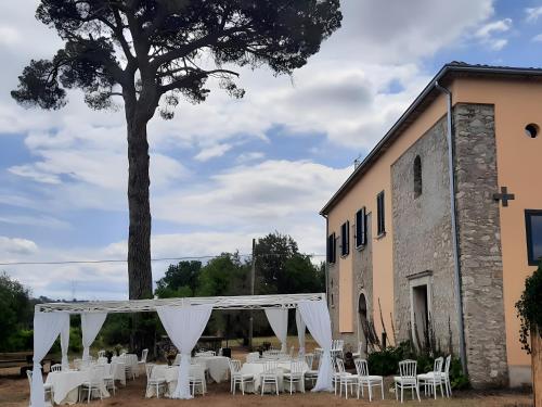 Зовнішній вигляд готелю, San Pietro Country House bb Irpinia in Патернополі
