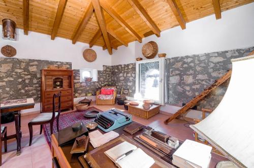 Зовнішній вигляд готелю, San Pietro Country House bb Irpinia in Патернополі