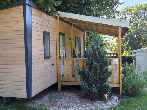 Mobil-home accueillant, animaux OK - 4 pers. - API-1-52-2779 in Saint-Point
