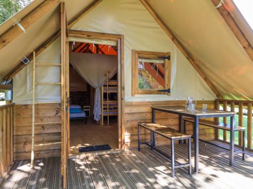 Bungalow sur pilotis, animaux OK - 4 pers. - API-1-52-2784 in Saint-Point