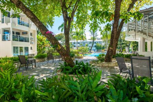 Tropical Casa Laguna in Cabarete