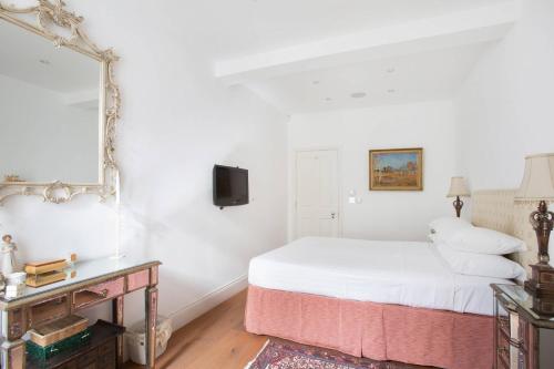 Courtfield Road II - image 14
