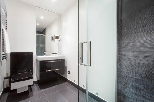 Courtfield Road II - image 10