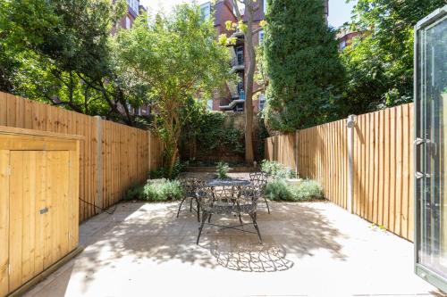 Vernon Street - image 14