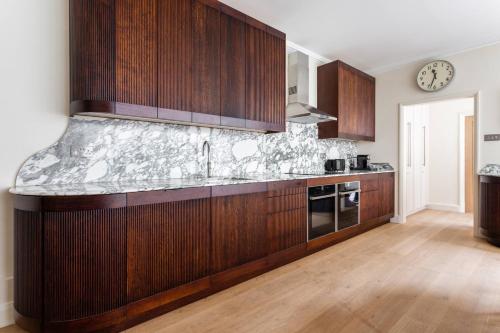 Wyndham Mews - image 6