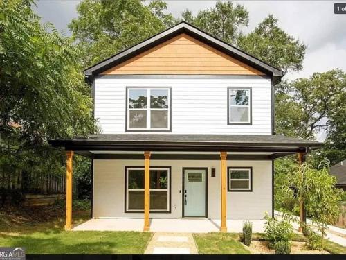 4BR Atlanta Retreat with 2 King Beds WiFi in Peoplestown