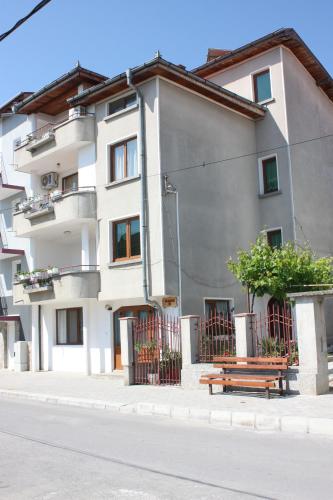 Apartments Yana