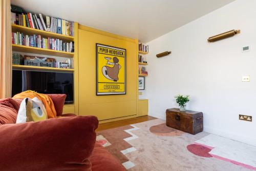 St Lukes Mews III - image 2