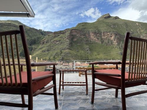 3BR Appt with terrace and 360 views Pisac Casitas