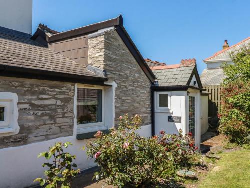 Cove Cottage, Tintagel