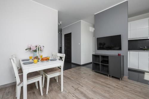 P&O Serviced Apartments Nowy Ursus - image 5
