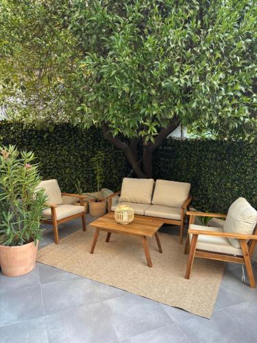 Studio moderne avec terrasse
